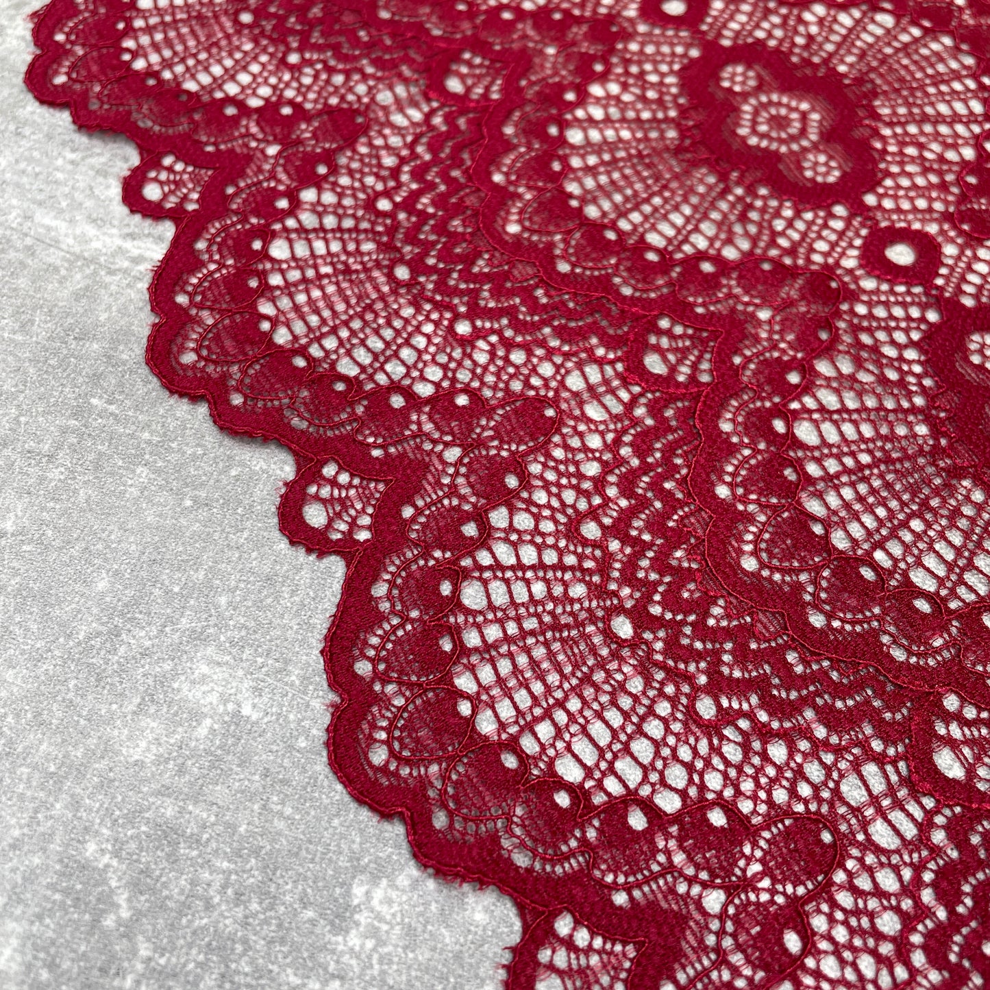 Stretch Lace ~ Carmine