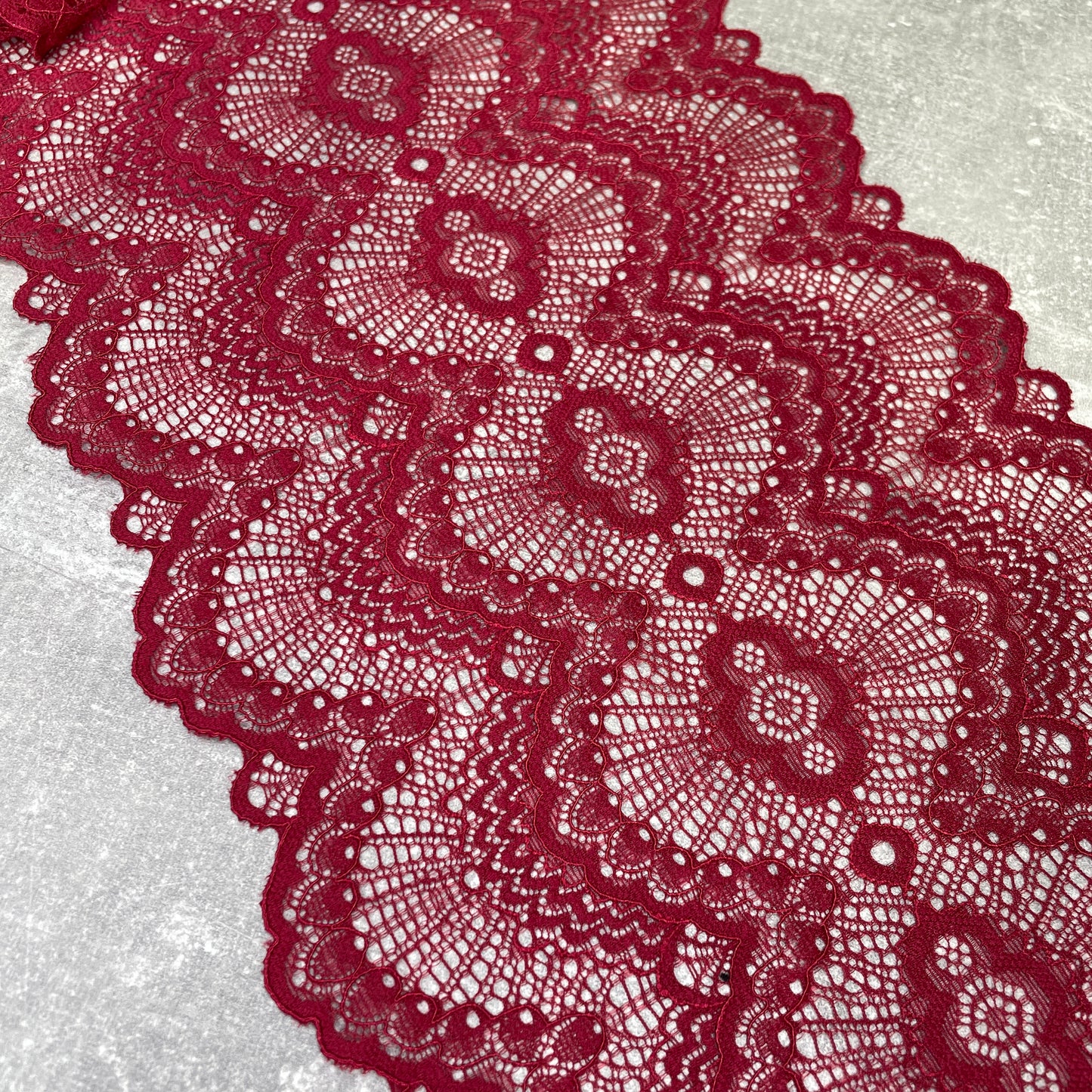 Stretch Lace ~ Carmine