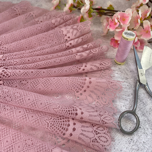 Stretch Lace ~ Ballet Dancer