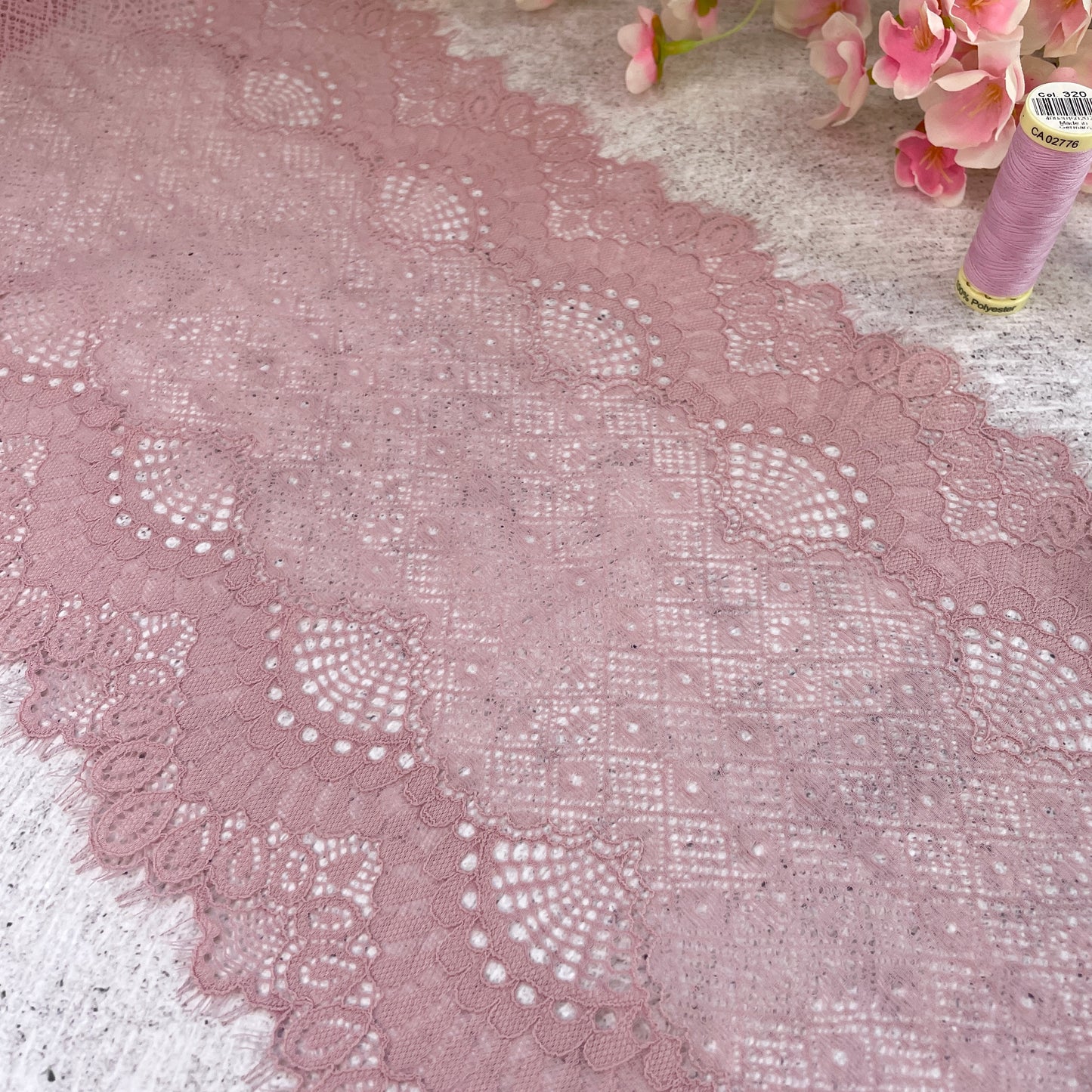 Stretch Lace ~ Ballet Dancer