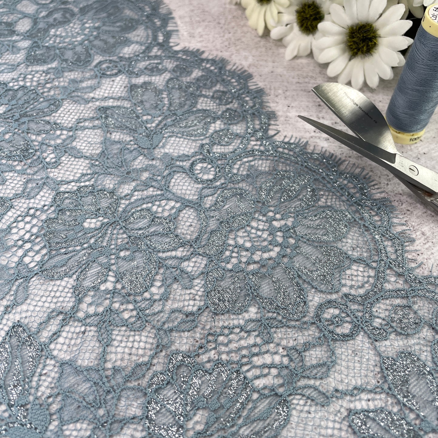 Stretch Lace ~ Argentum ~ 1.5m piece