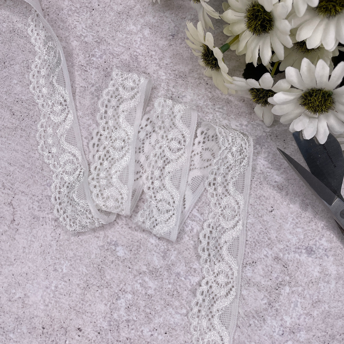 Stretch Lace - 27mm Ivory