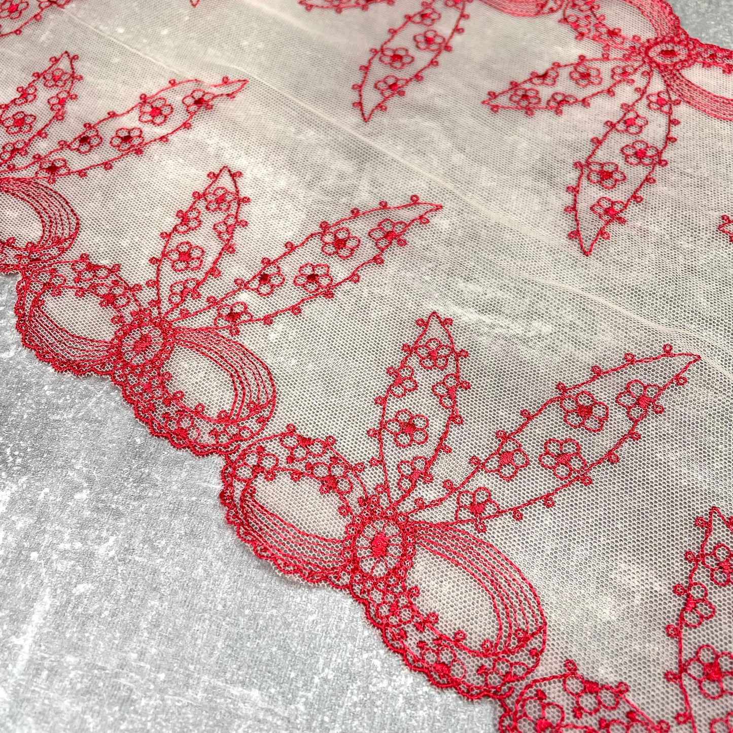 Embroidered Mesh ~ Ruby Bow