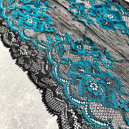 Stretch Lace ~ Eurasian